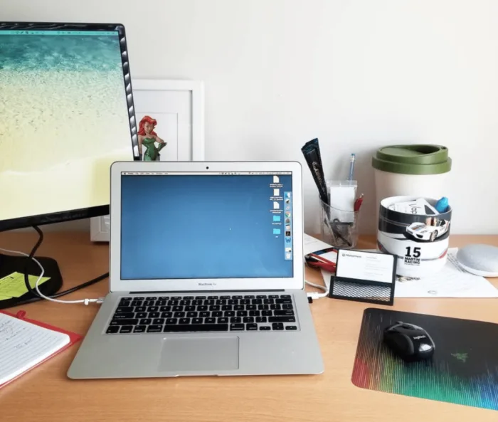 Hanna Park's home office