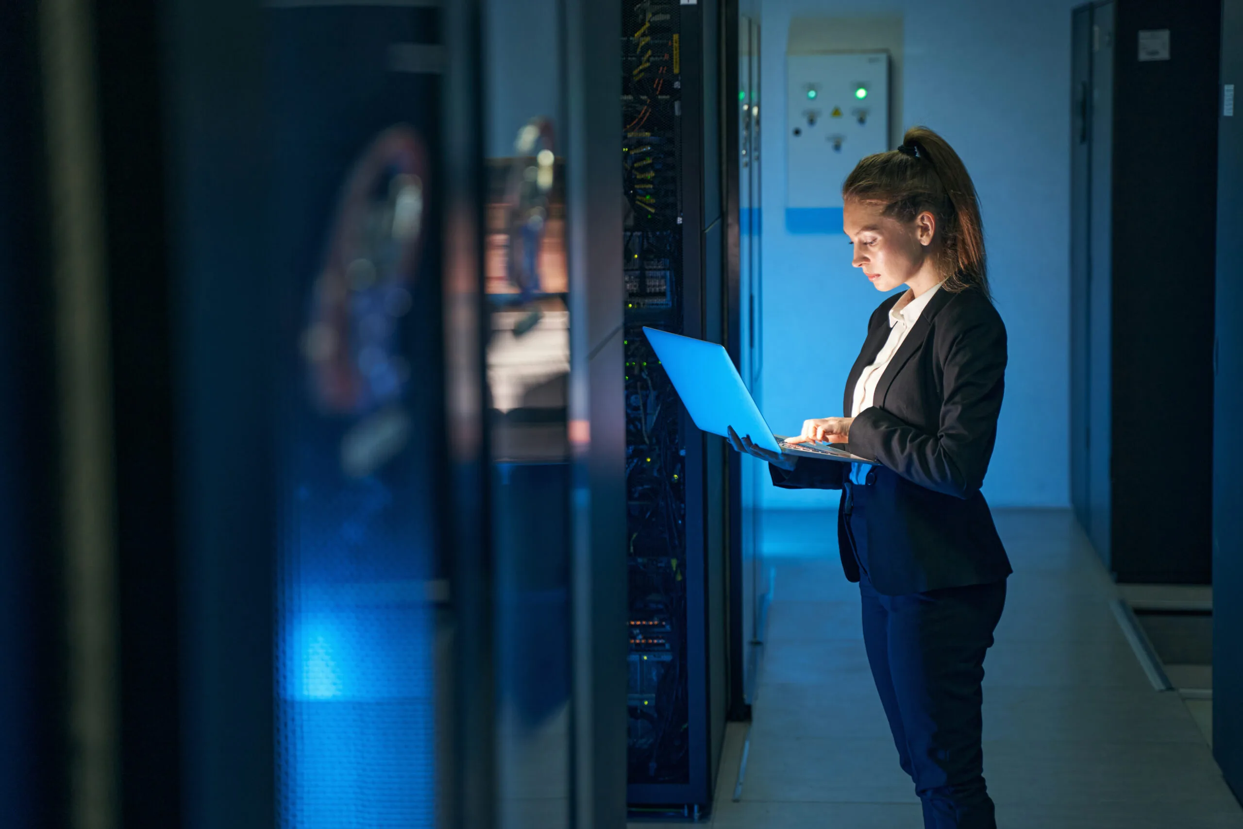 Sovereignty, Access Controls, and Compliance: Guide & Checklist for Secure Collaboration Tools